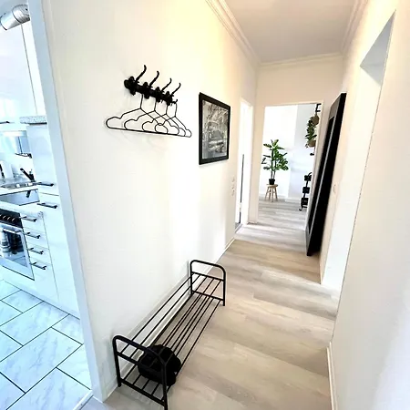 Moderne 3 Zimmer-wohnung Am Hauptbahnhof * Akwizgran